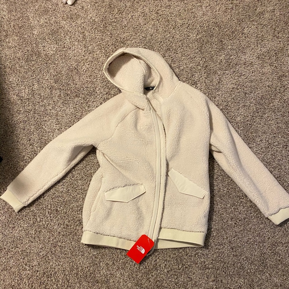 NWT Women’s Large Fleece Northface Jacket w/ hood
